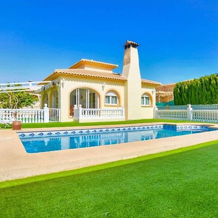 Villa Alaska - Plusholidays กัลเป ภายนอก รูปภาพ