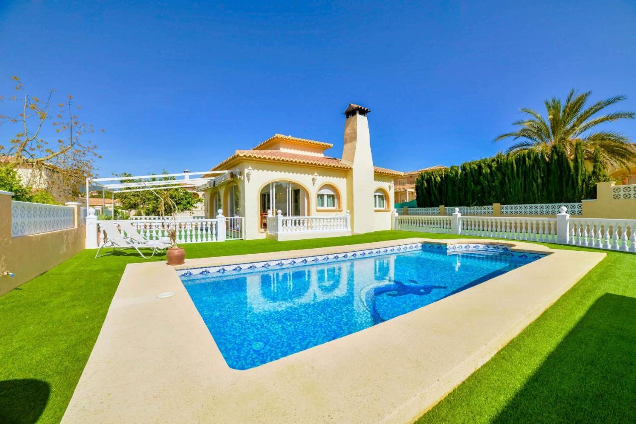 Villa Alaska - Plusholidays กัลเป ภายนอก รูปภาพ