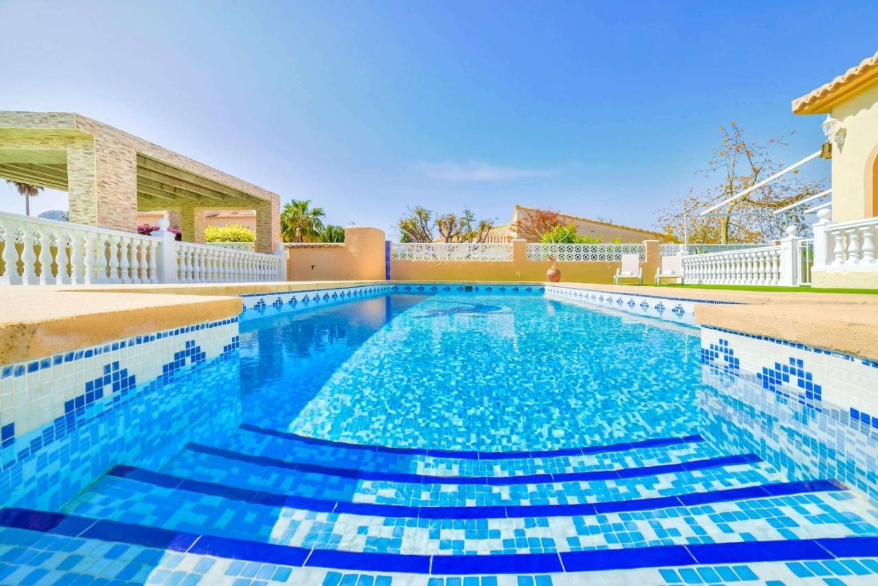 Villa Alaska - Plusholidays กัลเป ภายนอก รูปภาพ